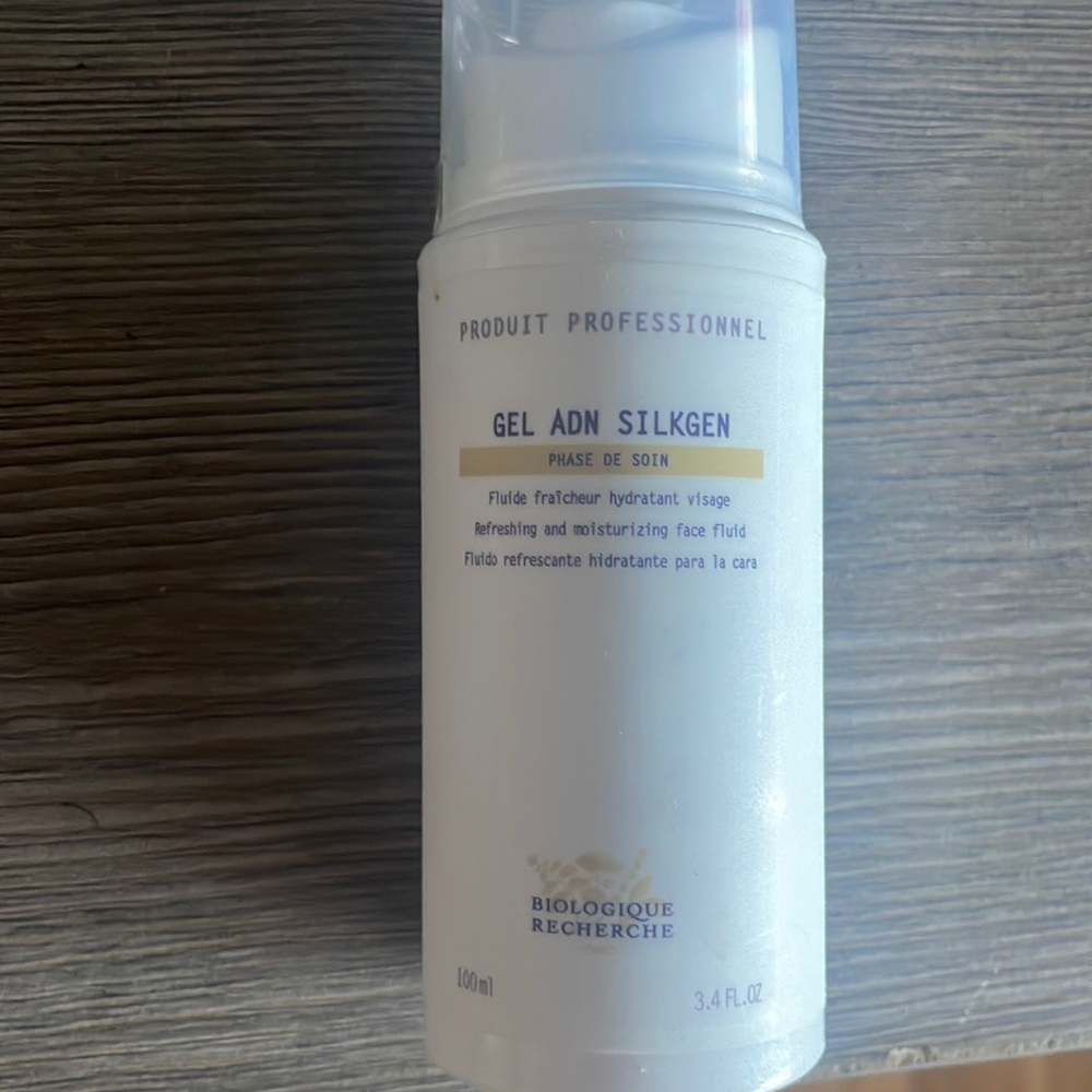 BRAND NEW NEVER USEE PRO SIZE BIOLOGIQUE RECHERCHE GEL ADN  SILKGEN!!